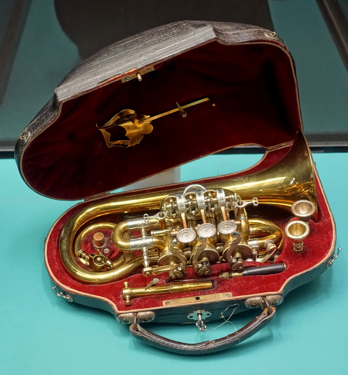Cornet by František Václav Červený, Hradec Králové, c. 1910 — held in the Germanisches Nationalmuseum, Nuremberg